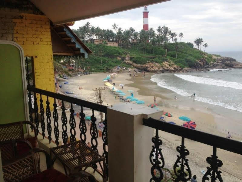 Adam Beach Resort Kovalam Exteriör bild