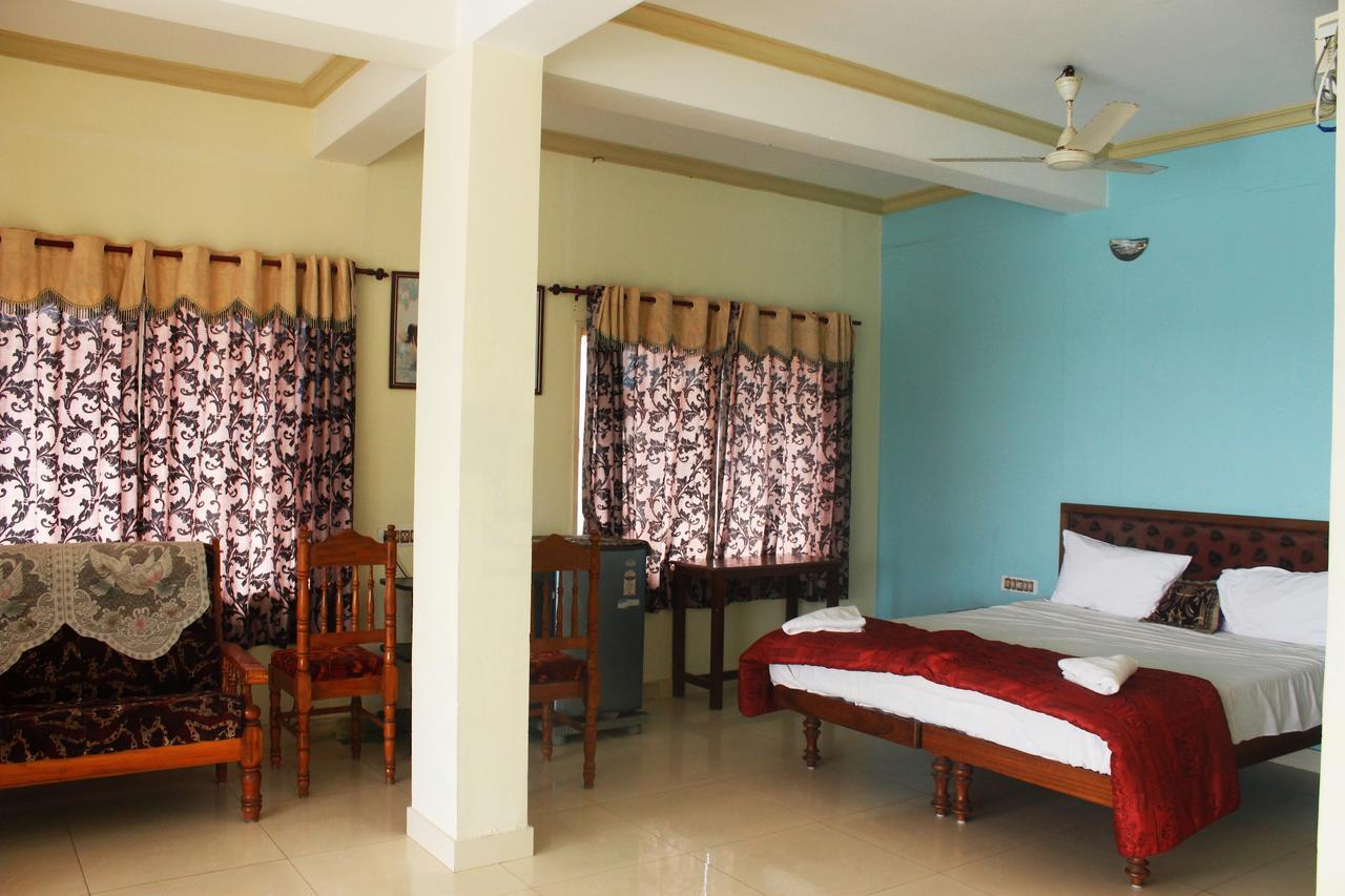 Adam Beach Resort Kovalam Exteriör bild