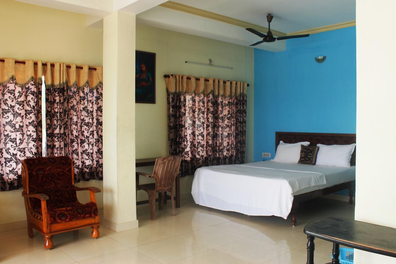 Adam Beach Resort Kovalam Exteriör bild