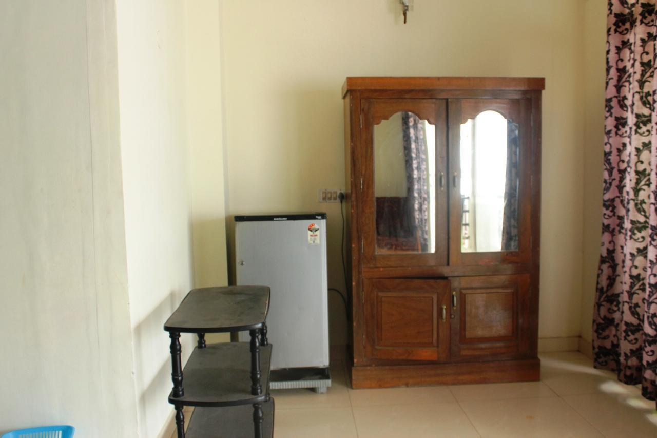Adam Beach Resort Kovalam Exteriör bild