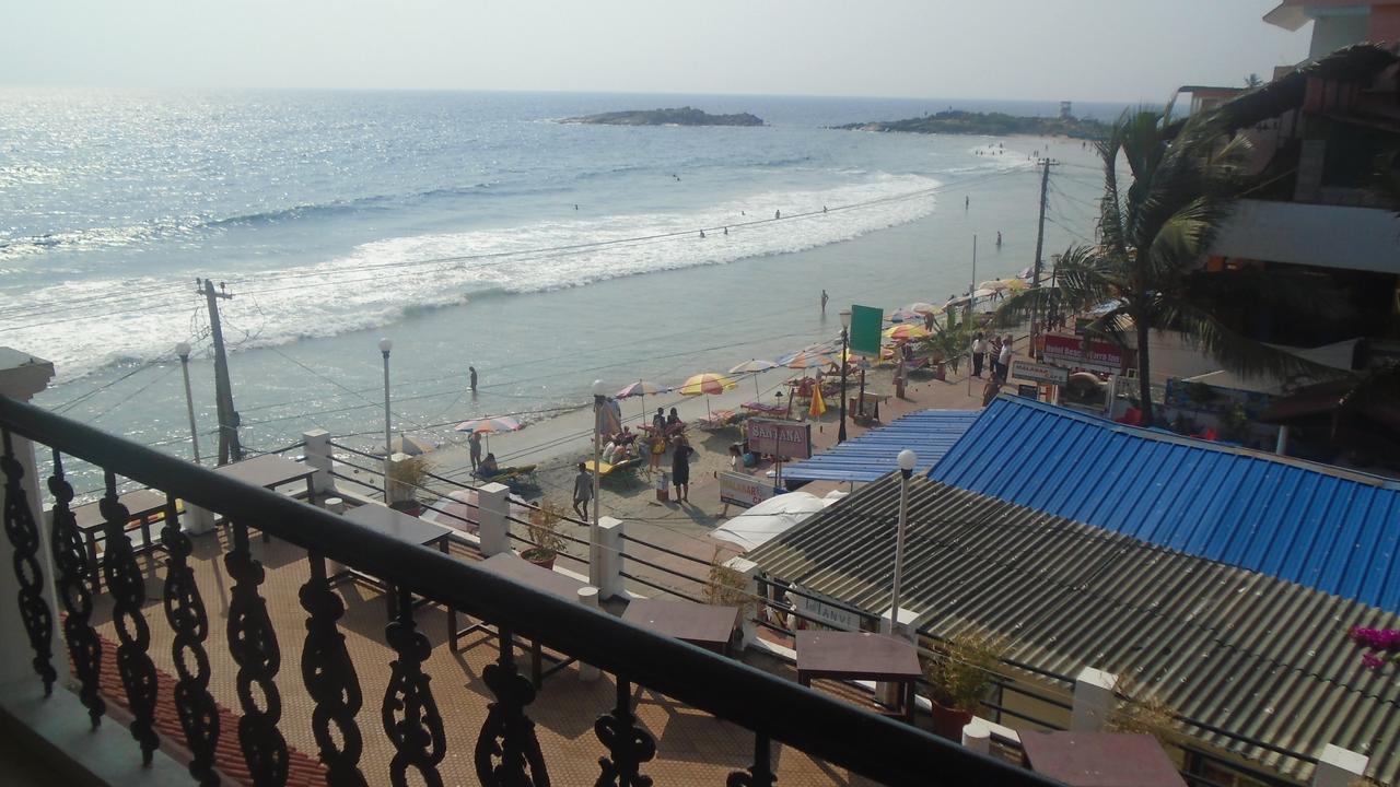 Adam Beach Resort Kovalam Exteriör bild